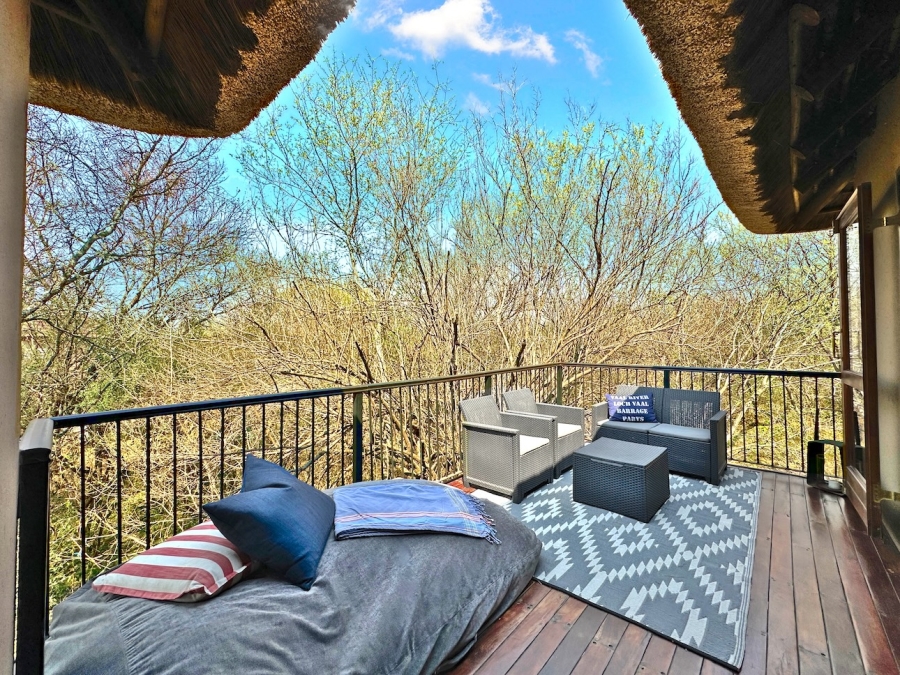 4 Bedroom Property for Sale in Boschenvaal River Front Lodges Free State